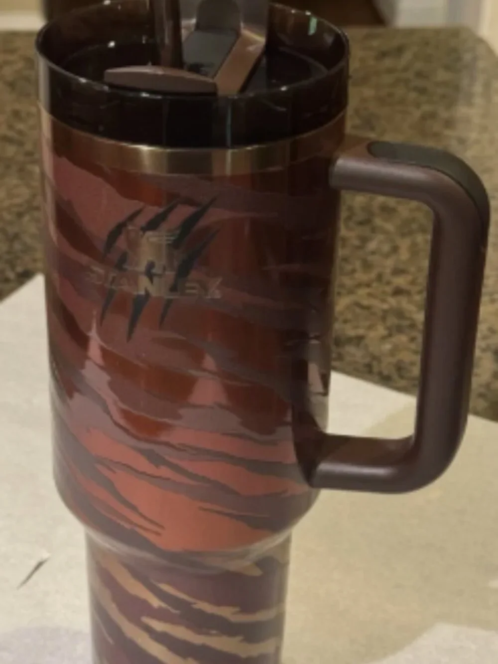Stanley Tyla Tyger 40oz. Flowstate H2.0 Tumbler